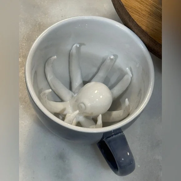 CREATURE of the Sea CUPS Hidden Octopus Cup Mug Set of 2 Blue & White 11 oz. - Picture 3 of 6